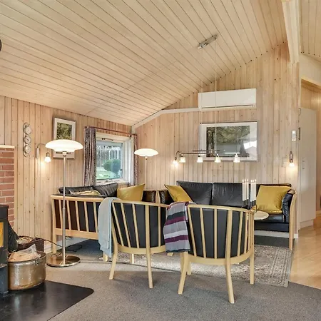 Hjalmar - 400m From The Sea By Interhome Millinge