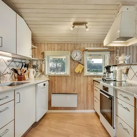 Hjalmar - 400m From The Sea By Interhome Ferienhaus Millinge