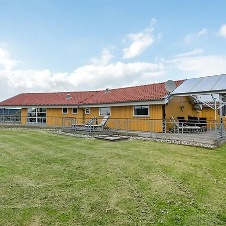 Hjalmar - 400m From The Sea By Interhome *
